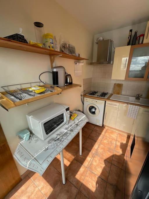 Sur Les Hauteurs De Montparnasse Paryż Zewnętrze zdjęcie